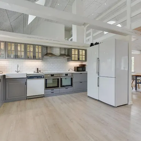 Ferienhaus Alitta - 27km From The Sea By Interhome *